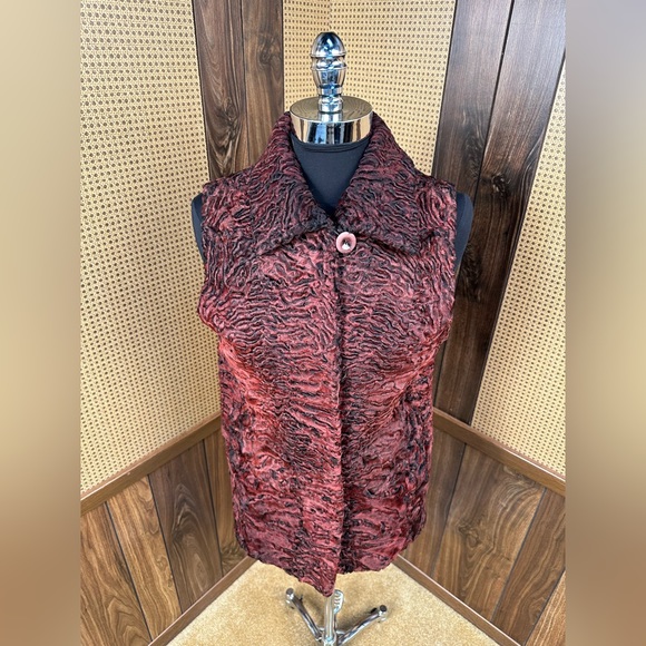 Vintage Robert Mann Furs Dyed Red Persian Lamb Fur Vest Jacket Coat Small - Picture 2 of 11